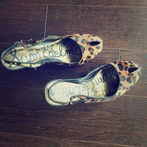 Sam Edelman peep toe heels